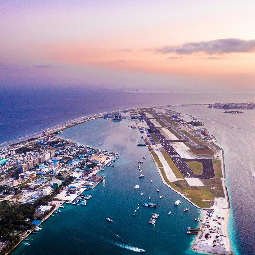 velana airport maldives