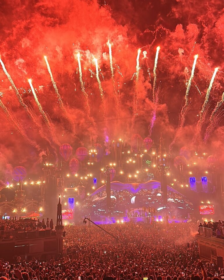 tomorrowland tickets